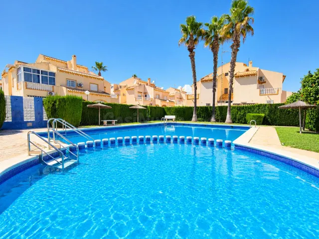 Casa 2 habitaciones 80m² en venta - La Zenia — 2