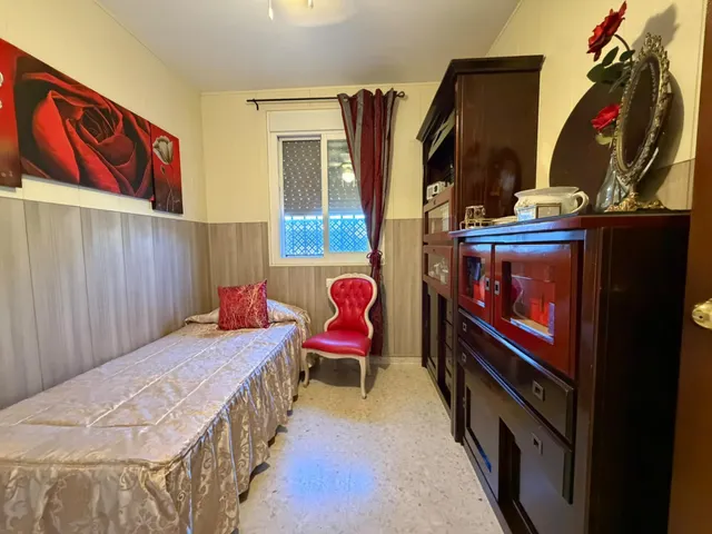 Ideal piso en puertas del sur, en urbanización privada con piscina — 27