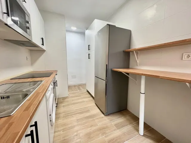 PISO REFORMADO EN EL CENTRO, CUATRO CALLES — 10