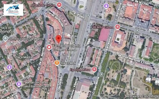 VENTA DE PISO EN GIRONA. — 2