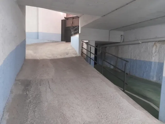 Gran plaza de parking con trastero en la Eixample de Mataró — 4