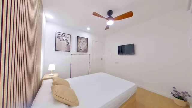 habitación  en piso en el centro de Alicante — 2