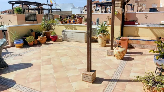 Impresionante ático de dos dormitorios con solárium, garaje y trastero – Palomares, Almería — 14