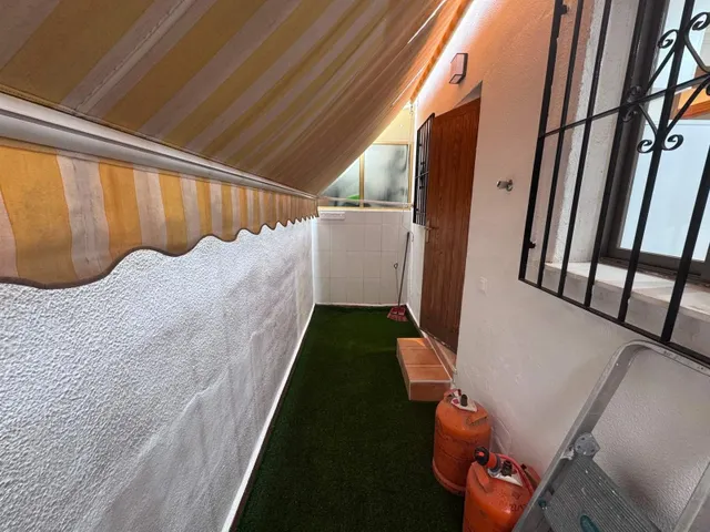 Chalet Reformado con Jardín Privado en San Juan Playa - Alicante — 20