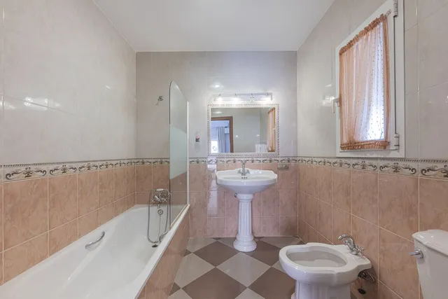 Chalet 4 habitaciones 183m² en venta - Costa del Sol — 20