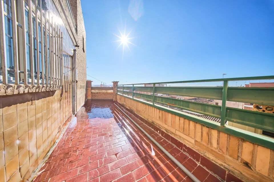 Atico duplex junto plaza de toros