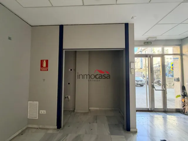 Local comercial 185m² en alquiler - San Miguel — 16