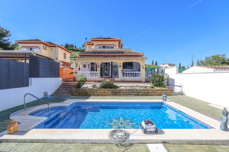 Chalet 3 habitaciones 145m² en venta - Marbella