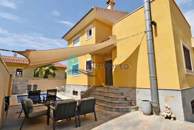 ESPECTACULAR CHALET CON PISCINA EN LA CUMBRE - REF 1725 — 3