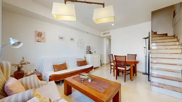 PISO TIPO DÚPLEX EN EL CENTRO DE COBATILLAS - foto 3