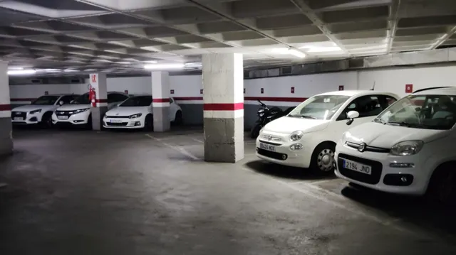 Plaza parking 9m² alquiler Eixample Barcelona centro — 12