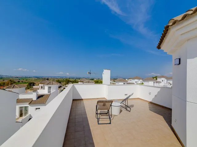 Villa 3 habitaciones 109m² en venta - La marina — 23