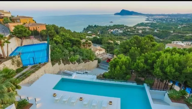 VILLA DE LUJO EN ALTEA HILLS