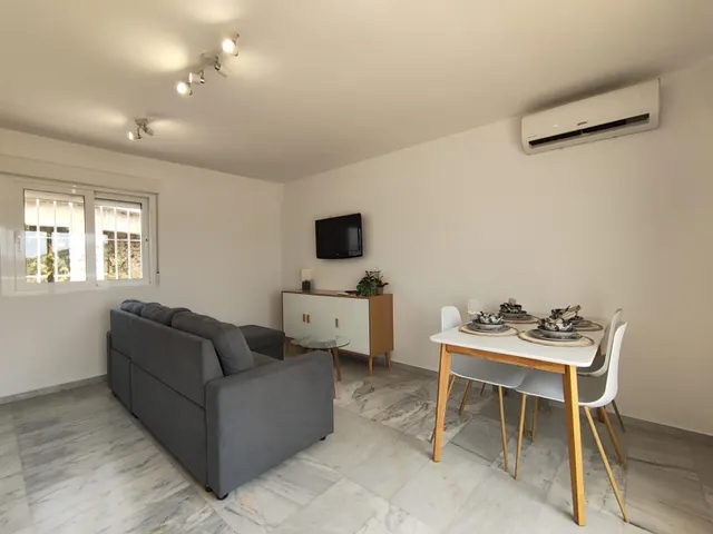 Apartamento reformado em la zona de la Cala de Benidorm — 11