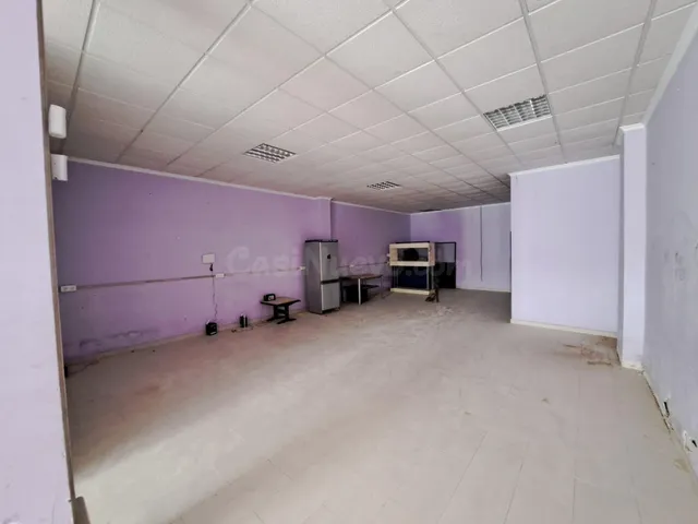 LOCAL COMERCIAL EN VENTA - foto 4