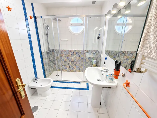 ¡VIVIENDA UNIFAMILIAR DE 245 M2 EN MAIRENA DEL ALJARAFE! — 13