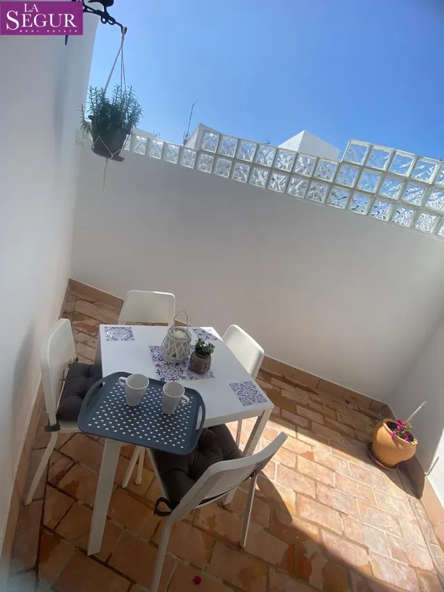 CASA EN PLANTA BAJA EN ZONA NUEVA — 14
