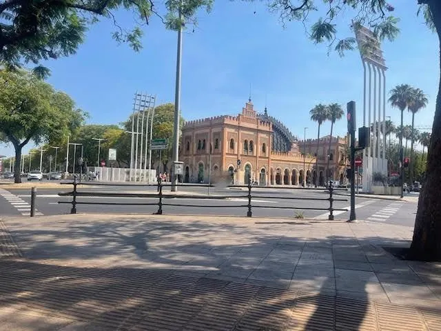 ALQUILER DE PISO EN ZONA ARENAL-CENTRO SEVILLA - foto 4