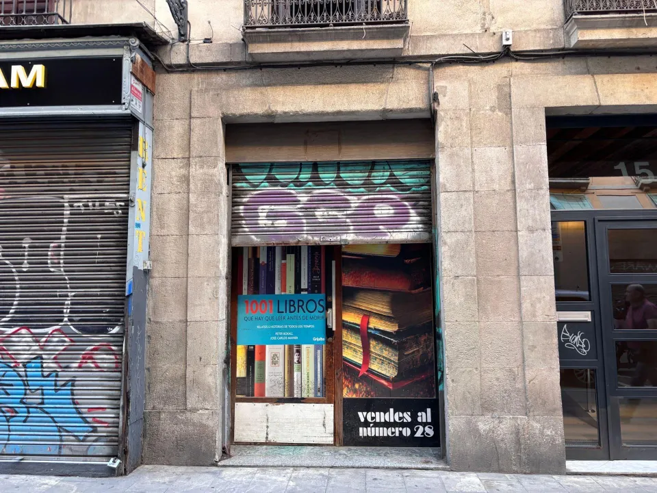 Local comercial muy cerca de las Ramblas