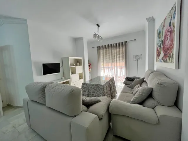 Amplio piso de 3 dormitorios en El Ejido — 7
