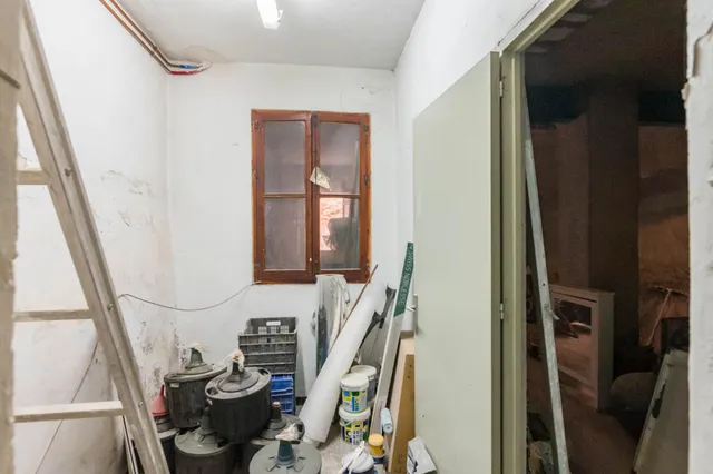 Casa con garaje de 106 m2, buhardilla y 3 plantas en el centro de molina — 30