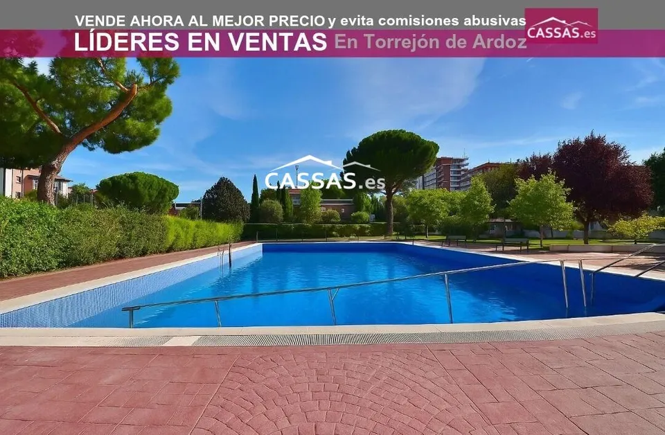 PARQUE CATALUÑA - 4 habitaciones y 2 baños. Terraza y 2 plazas de garaje OPCIONALES.