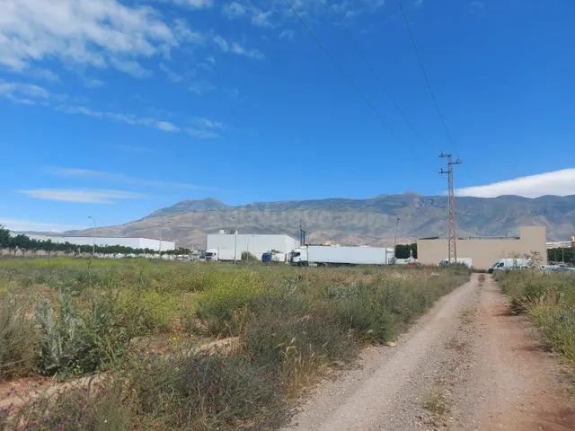 Terreno en venta en Santa María del Águila - foto 2