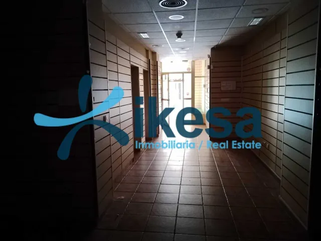 Local comercial 114m² en venta - Casco Antiguo — 10