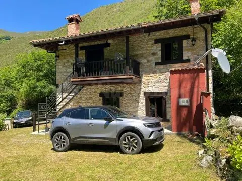 Casa con terreno en Aldea les Cuerries, Piloña - foto 3
