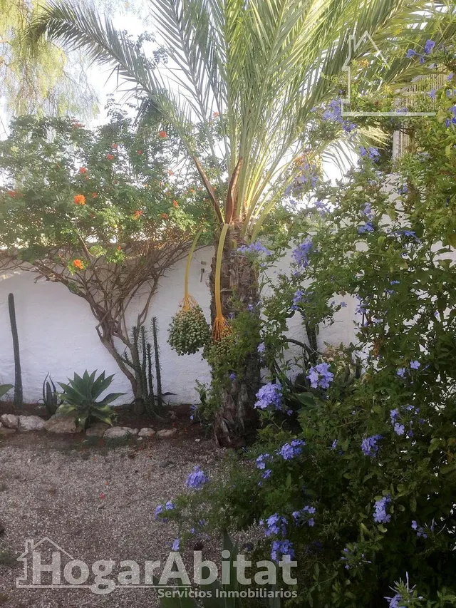 ¡ESPECTACULAR! CASA RURAL MUY AMPLIA Y LUMINOSA CON VARIAS TERRAZAS — 49