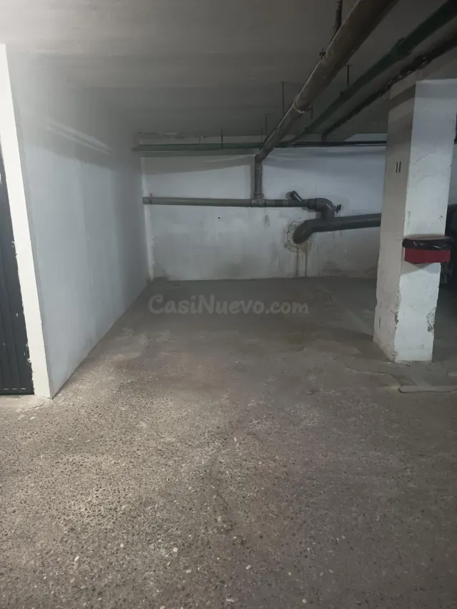 Plaza de garaje junto al vial