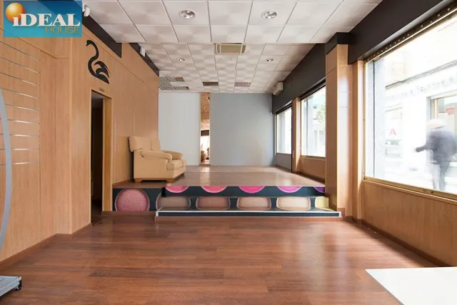 A5895V5. Puede ser el mejor LOCAL de MARACENA. www.idealhouse.es — 5