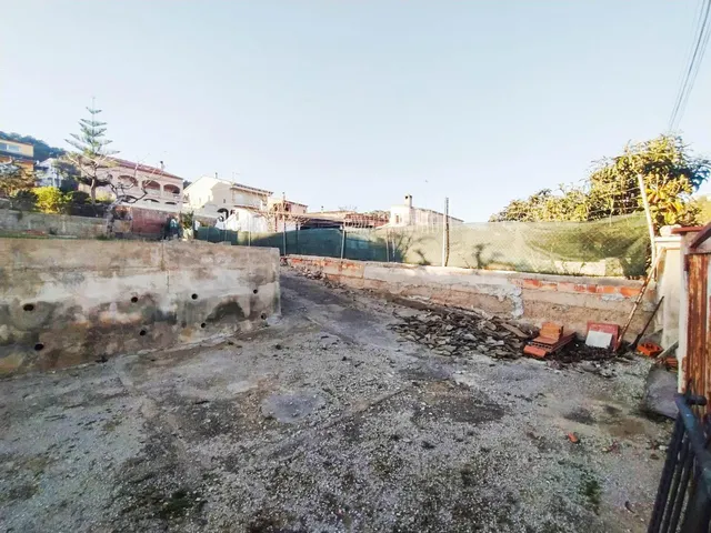 PARCELA EDIFICABLE PLANA A LA VENTA EN CUNIT URBANIZACIÓN LOS ROSALES — 15
