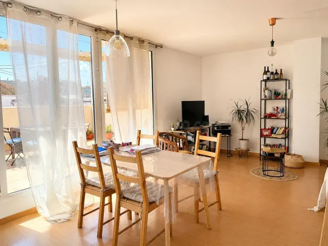 Ático luminoso con gran terraza de uso privado en el corazón - foto 4