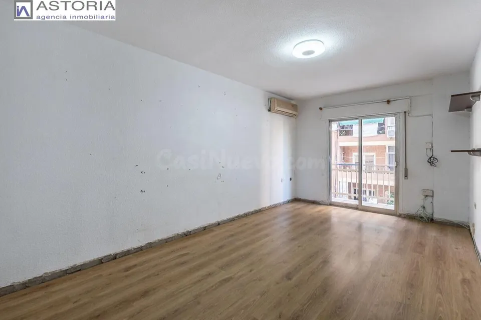 Piso de 3 dormitorios con terraza en plena zona Fontiveros