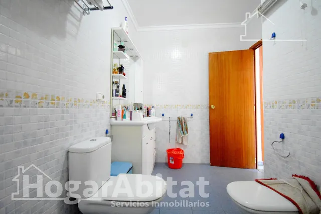 Amplio, luminoso y exterior con terraza, cerca del mar — 41