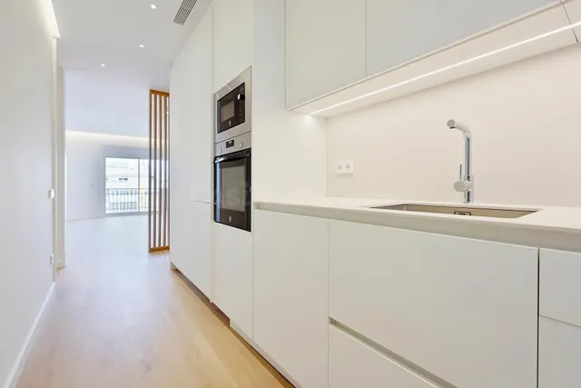 Nuevo a estrenar alto piso Vista junto a Francesc Masia — 3