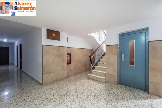 Piso reformado junto a triunfo — 17