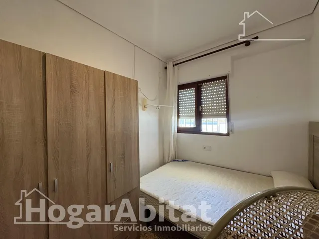 APARTAMENTO CON DOS BALCONES Y GARAJE CERCA DE LA PLAYA — 18