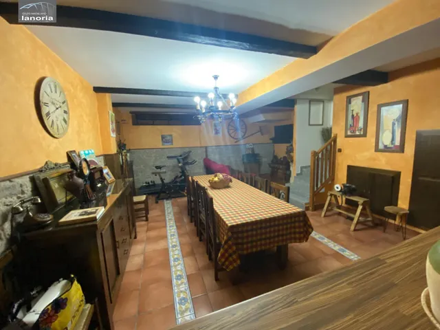 Grupo la Noria VENDE ADOSADO Amueblado y Equipado. Zona Barrio IMAGINALIA — 21