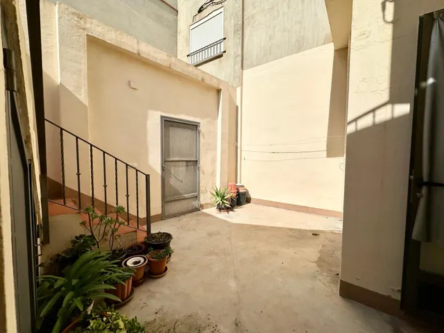Casa señorial en el casco histórico de Carlet | 360 m2 y 3 plantas — 30