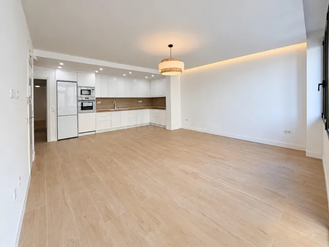ALCARAVANERAS · Piso de diseño totalmente reformado · 107 m2 - foto 2