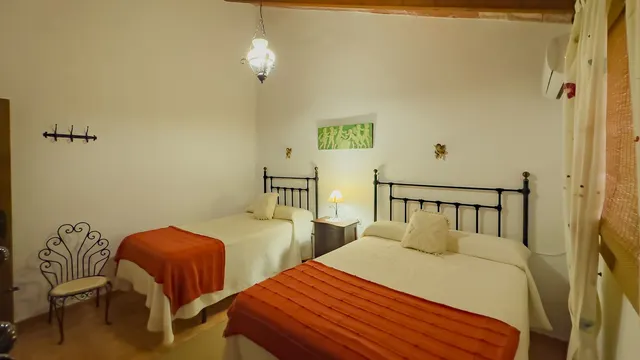Finca rústica 2 habitaciones 140m² en venta - Polígono - Alrededores - Pedanías — 14