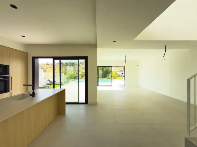 Villa 4 habitaciones 322m² en venta - Campana garden — 48