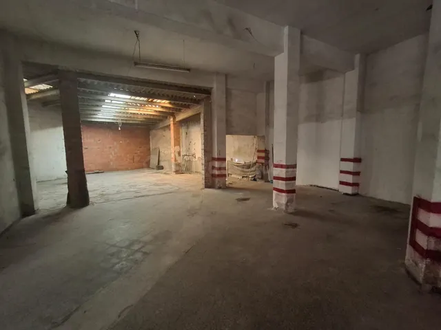 Almacén o Garaje en Villena - Oportunidad de Inversión - foto 2