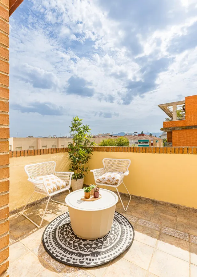Ático en planta con espectacular terraza en el Ranero - foto 2