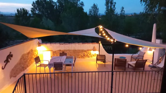 HAY CASAS QUE SE COMPRAN Y OTRAS DE LAS QUE UNO SE ENAMORA A - foto 3