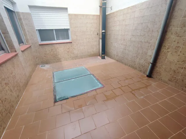 CASA EN ONDA DE DOS PLANTAS MAS TERRAZA — 20