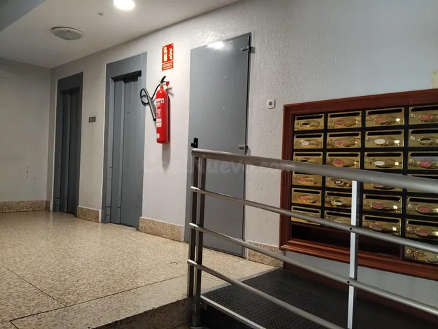 Piso de 62m2 útiles con PLAZA DE GARAJE!!! Distribuido en tres dormitorios, salón, cocina y baño — 3