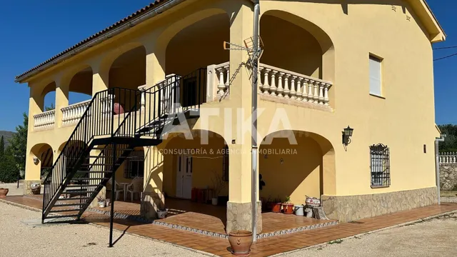 CHALET EN VENTA - URBANIZACIÓN LAS DOCE - AGULLENT — 3